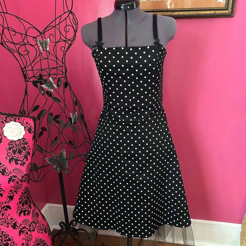 Chic Black Polka Dot Mini Dress